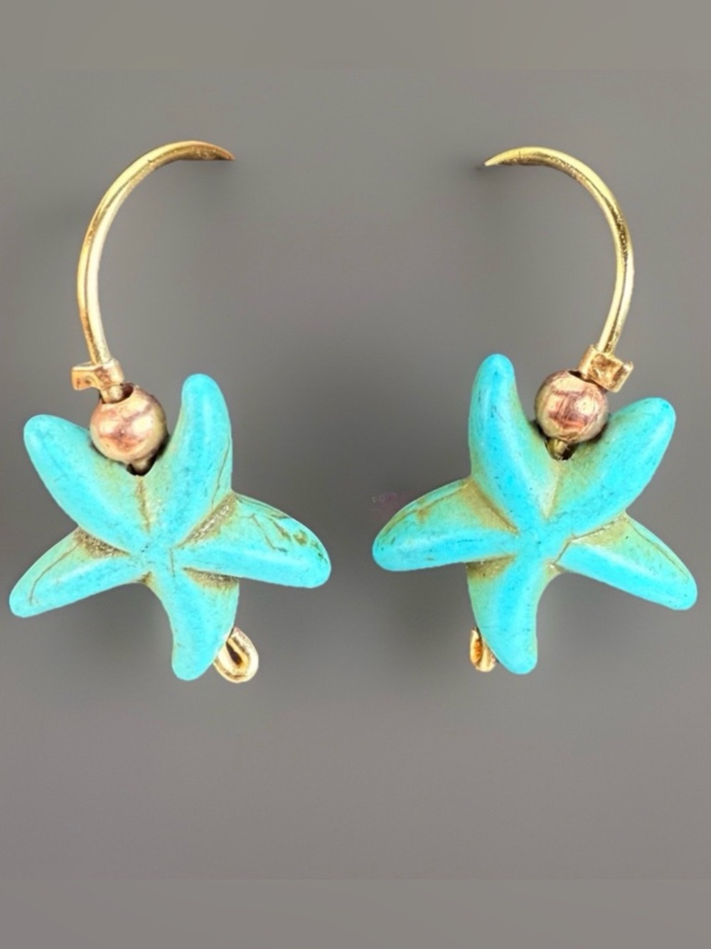 Vintage Goldtone Blue Starfish Pierced Earrings